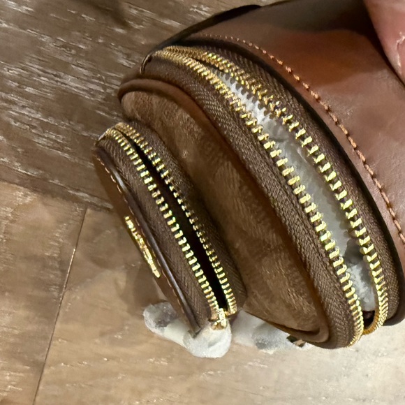 Coach Mini Backpack Key Ring  Signature Canvas Brown - Picture 4 of 9